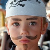 Maquillaje de pirata para los niños