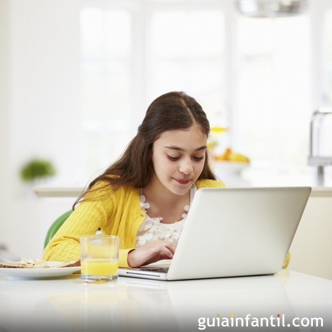 3. Un desconocido con el que hablas por internet no es un amigo