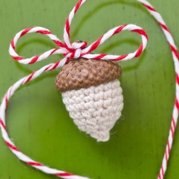 Castañas navideñas en crochet