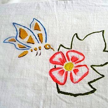 Pintar una camiseta. Manualidades caseras
