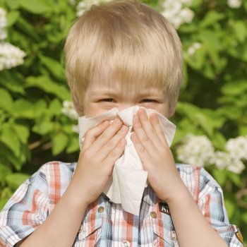 Cómo controlar el asma infantil