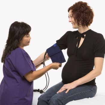 La preeclampsia o hipertensión en el embarazo. Síntomas y tratamiento