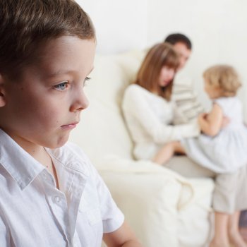 Las consecuencias de los celos entre hermanos