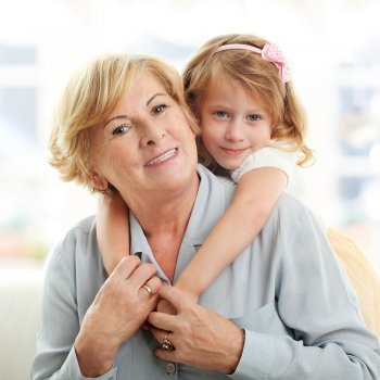 La abuela no es una niñera