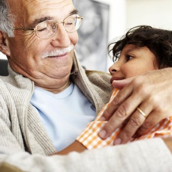 Cómo explicar a los niños qué es el Alzheimer