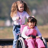 Cómo ayudar a los niños a entender la discapacidad