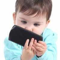 10 motivos para prohibir los smartphone a niños menores de 12 años