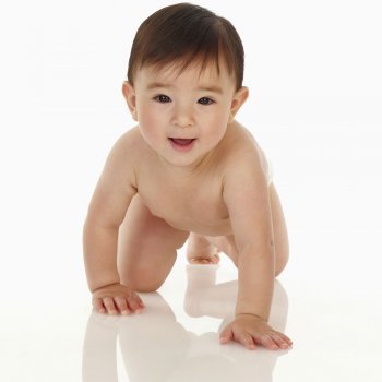 Beneficios del gateo para el desarrollo del bebé