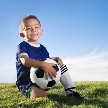 Niños vestidos para el Mundial de Fútbol