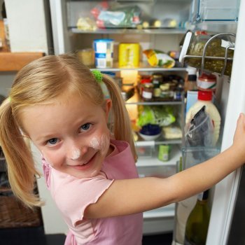 Cómo organizar el frigorífico de forma saludable para los niños