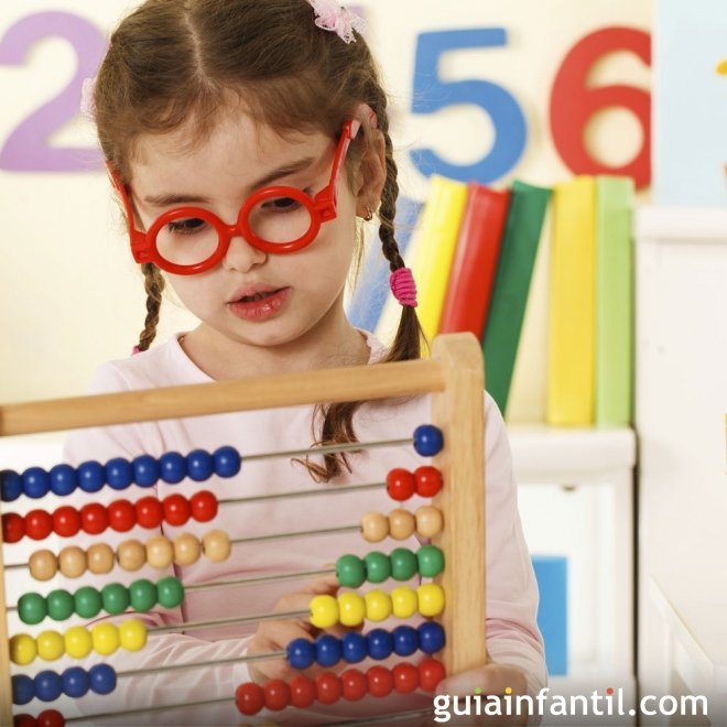 Movimiento plan de ventas Asesorar Juegos para enseñar colores y números a niños de 3 años