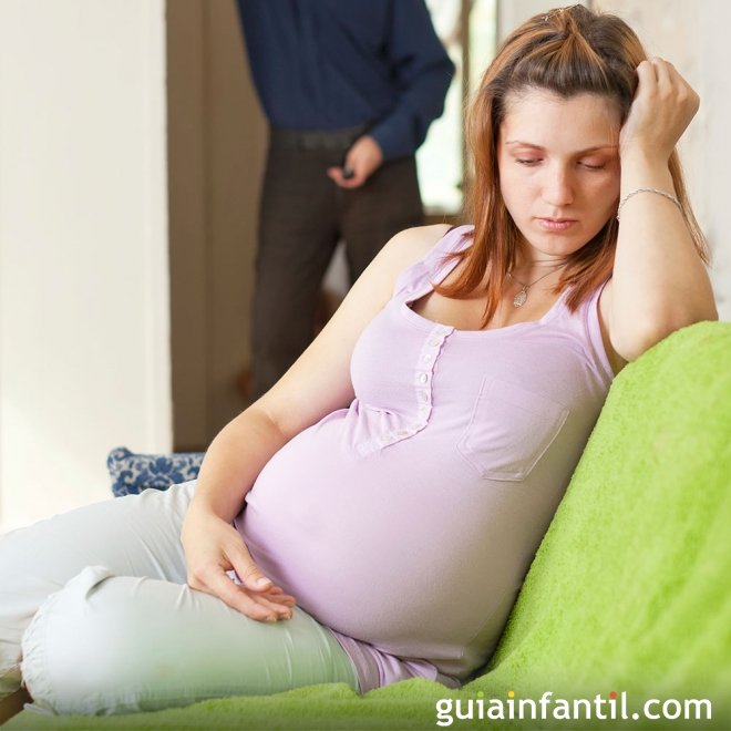 Почему беременные плачут. Страхи беременных. Стресс беременной. Смена настроения у беременной. Запланированная беременность у подростков.