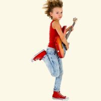 Cómo acercar la música moderna a bebés y niños