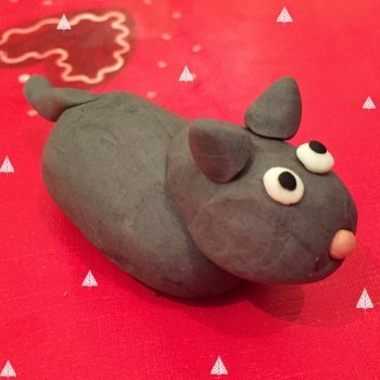 Mula de plastilina. Belén de Navidad casero para niños