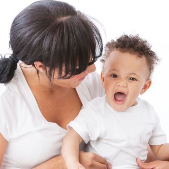 A partir de qué edad empieza a hablar un bebé