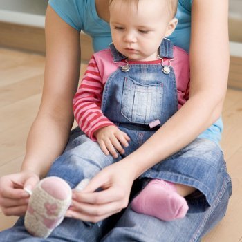 Los primeros zapatos del bebé