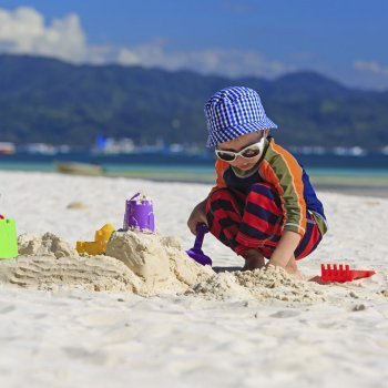 Juegos para niños en el mar