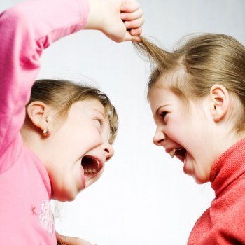 Qué pueden hacer los padres cuando los hijos se pelean