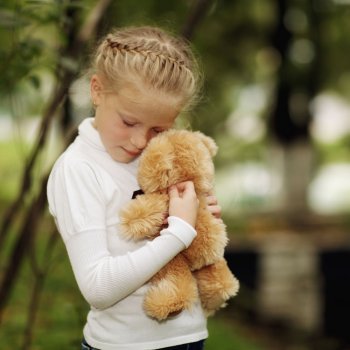 Qué enseña la tristeza a los niños