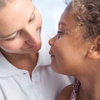 Cómo crear el vínculo con los hijos en una adopción