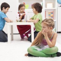 Cómo tratar los problemas de habilidades sociales en los niños