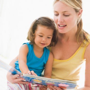 La importancia de saber elegir un buen cuento para niños
