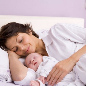 Trucos para tratar el insomnio tras el parto