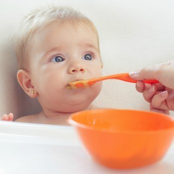 Alimentos contra el estreñimiento del bebé