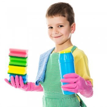 Los beneficios de realizar tareas domésticas para el niño
