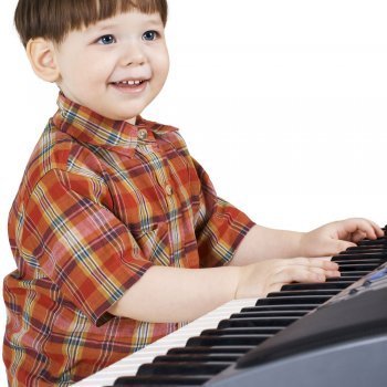 El primer instrumento musical para los niños