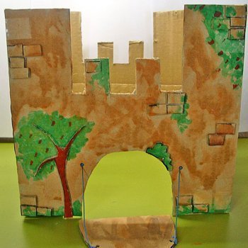 Castillo con cajas