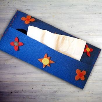 Una funda para guardar las gafas o pañuelos