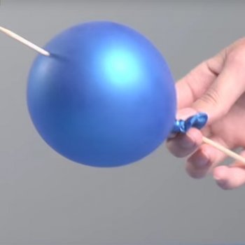 Atravesar un globo sin que se pinche