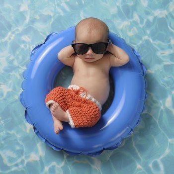 Canastilla para la llegada del bebé en meses de calor