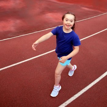 Beneficios del deporte para niños con Síndrome de Down