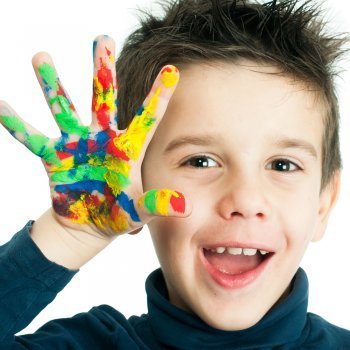 Manualidades para niños con huellas de manos y pies