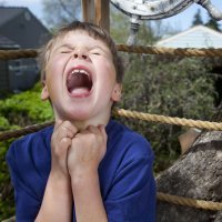 5 trucos para padres con hijos que llaman la atención