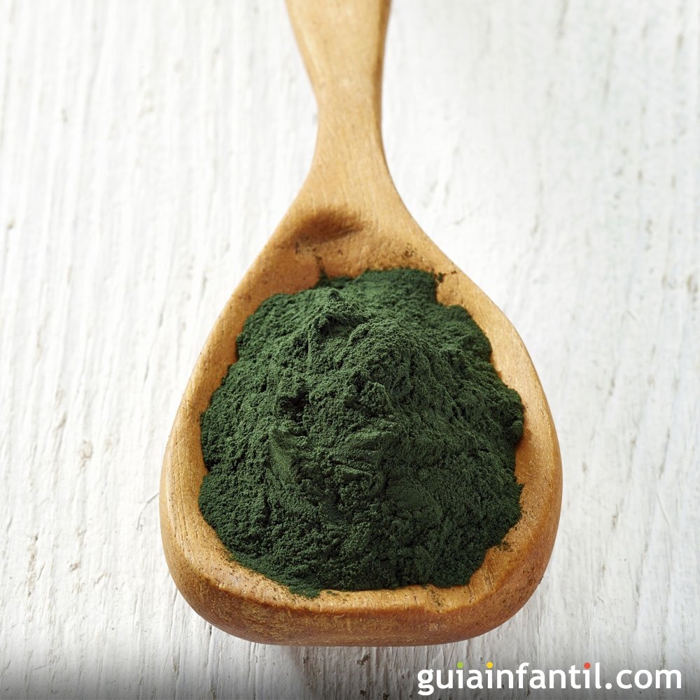 7 superpoderes de la espirulina, un alga para toda la familia