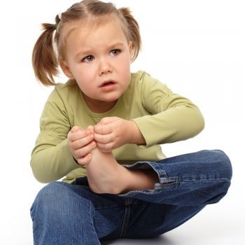 Esguince en el dedo del pie en los niños