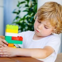 Juguetes adecuados para niños Asperger