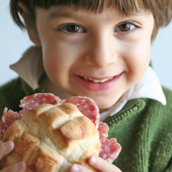 Embutidos y fiambres en la dieta de los niños
