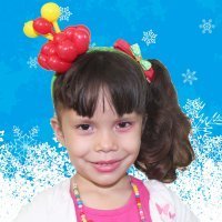 Diadema adornada con una flor de Navidad de globos para niñas