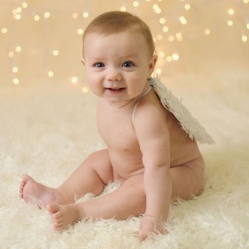 Día del Santo Jesús, 25 de diciembre. Nombres para niños