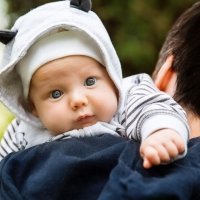 Salir a la calle con el bebé recién nacido: mitos y verdades