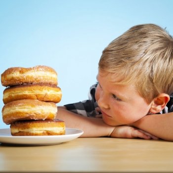 Cómo corregir el exceso de azúcar en la alimentación de los niños