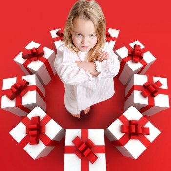 Excesos de la educación actual que trastornan a los hijos