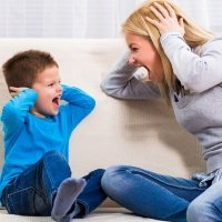 Cuando los niños imitan la mala conducta de sus padres