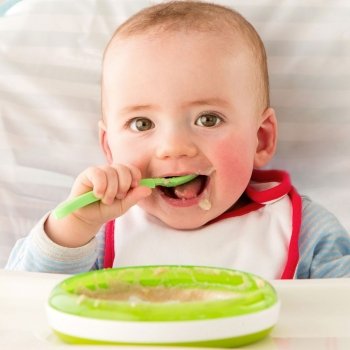 Nuevos consejos para la alimentación complementaria del bebé