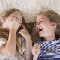 Cómo fomentar el vínculo entre hermanas