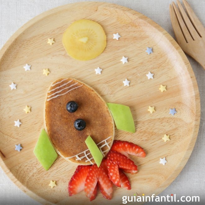 Platos creativos con panqueques o tortitas para niños
